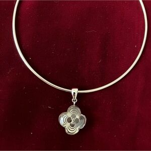 Louis Vuitto Collier Alafori choker neckless